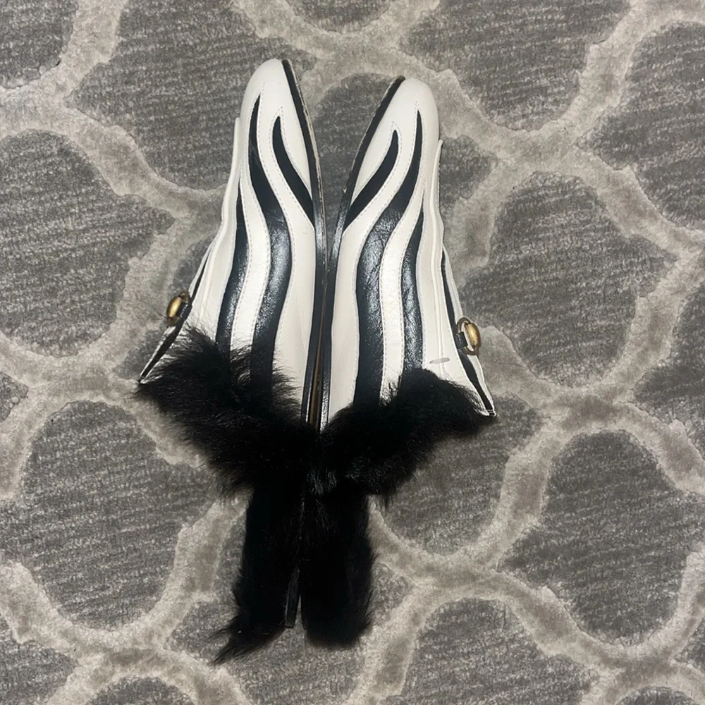 🖤✨Gucci loafers ✨🖤 - Picture 3 of 6